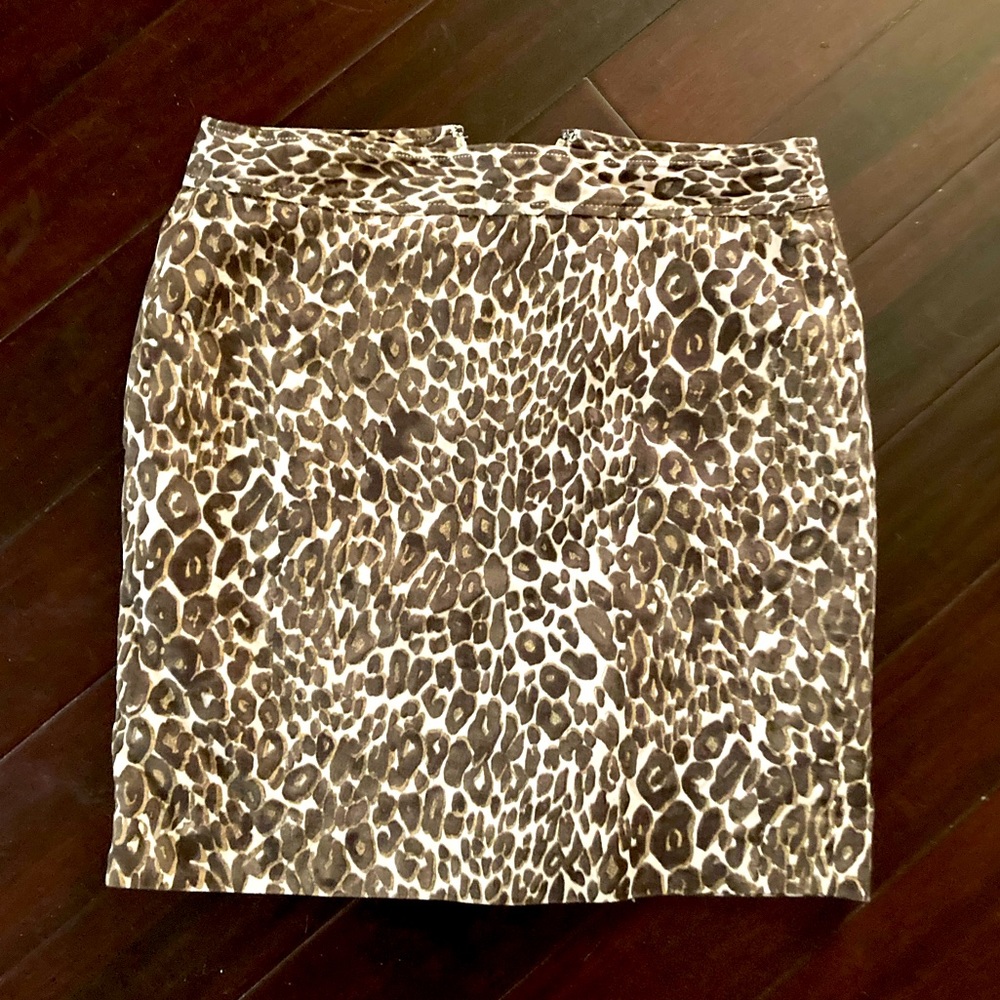 Loft animal print skirt. Pencil skirt. Business
